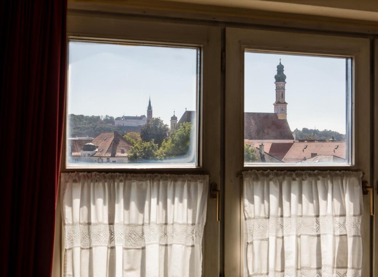 Simones Hotel Fuerstenhof Landshut Exterior photo