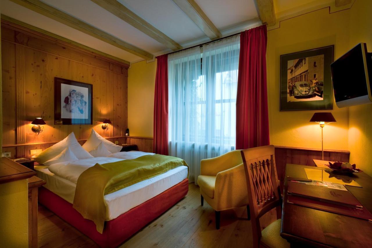 Simones Hotel Fuerstenhof Landshut Exterior photo