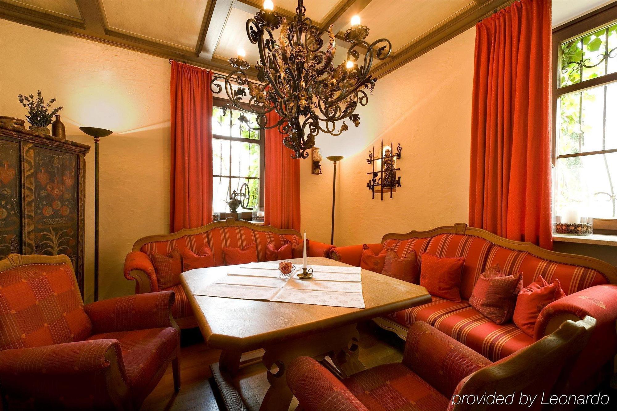 Simones Hotel Fuerstenhof Landshut Restaurant photo