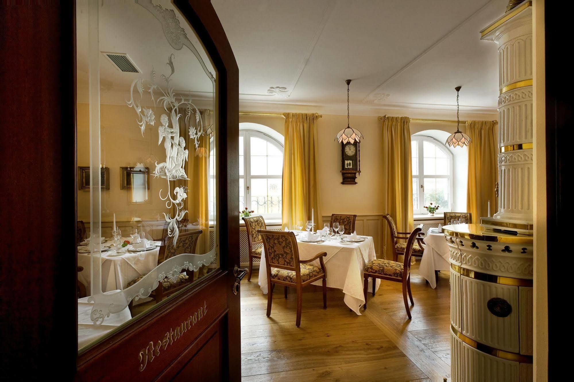 Simones Hotel Fuerstenhof Landshut Exterior photo