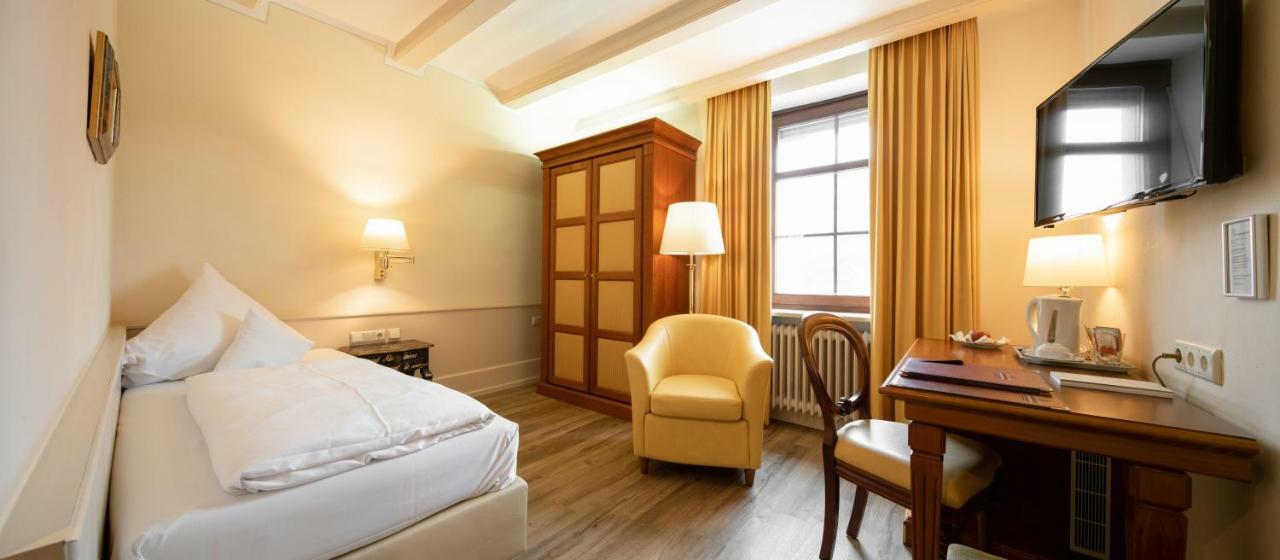 Simones Hotel Fuerstenhof Landshut Exterior photo