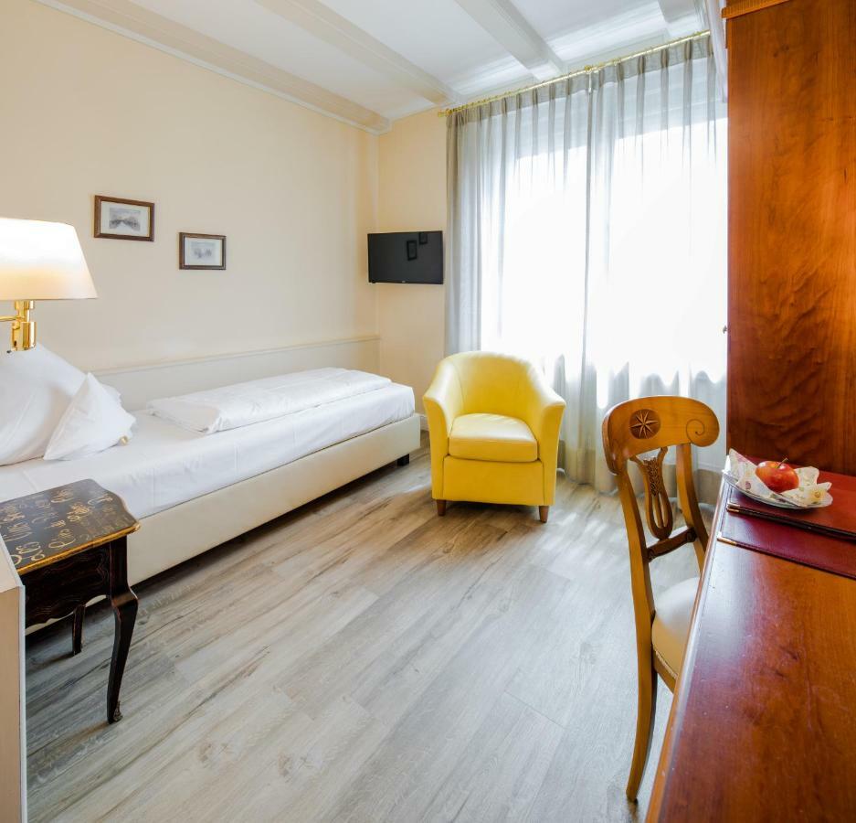 Simones Hotel Fuerstenhof Landshut Exterior photo
